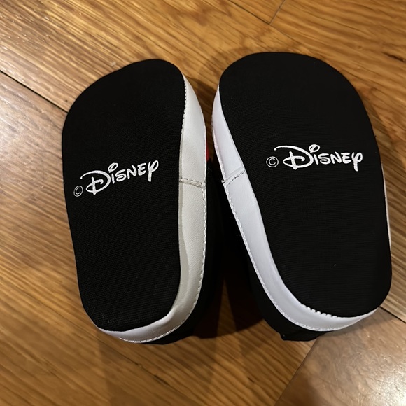 Disney Mickey Mouse Red and Black Infant Shoes~6-9 Months - Picture 8 of 12
